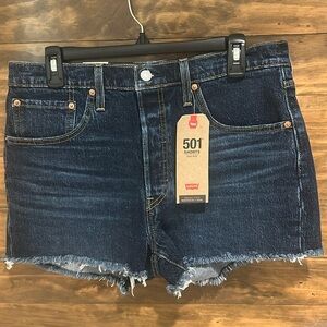 NWT Levi’s CutOff Jean Shorts